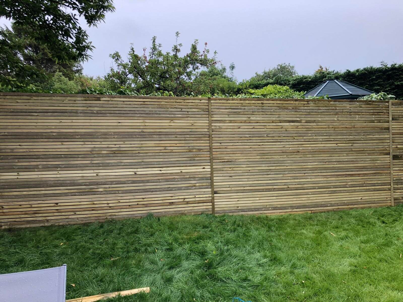 Horizontal trellis fencing4